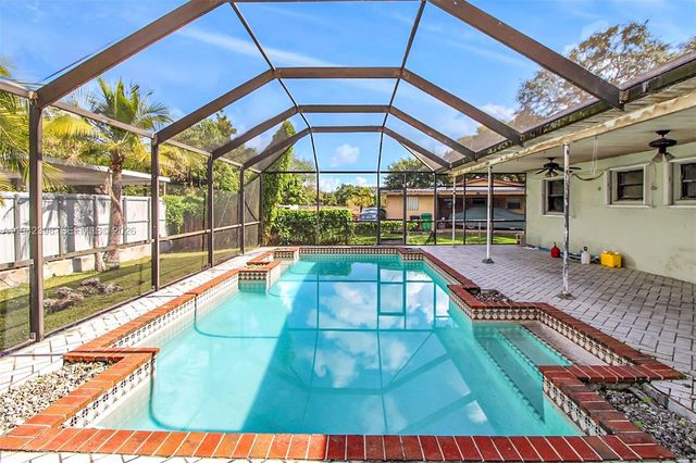 16025 SW 298th Ter, Homestead, FL 33033