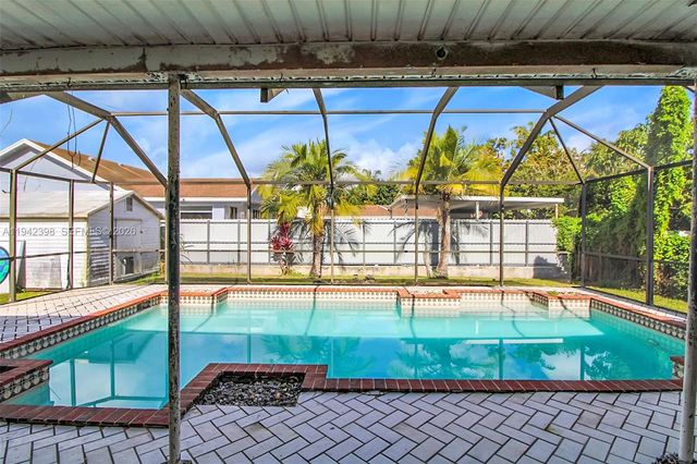 16025 SW 298th Ter, Homestead, FL 33033