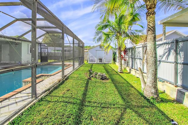 16025 SW 298th Ter, Homestead, FL 33033