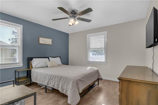 119 Green Meadow DR, Portsmouth, VA 23701