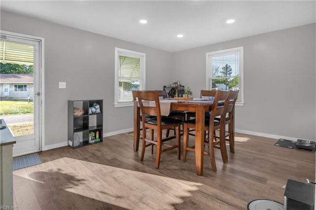 119 Green Meadow DR, Portsmouth, VA 23701