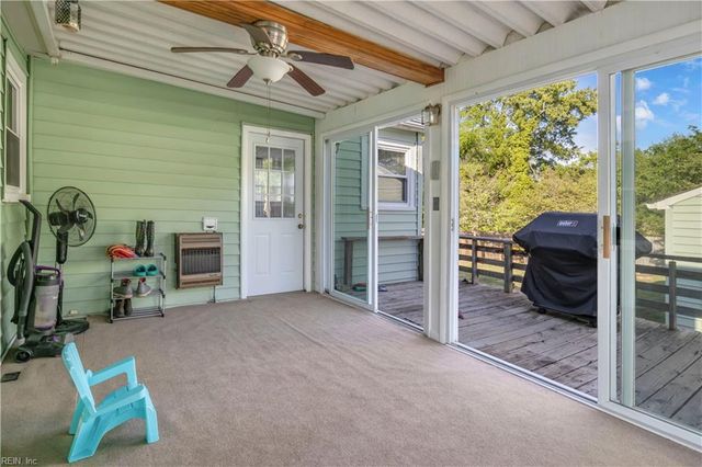 119 Green Meadow DR, Portsmouth, VA 23701