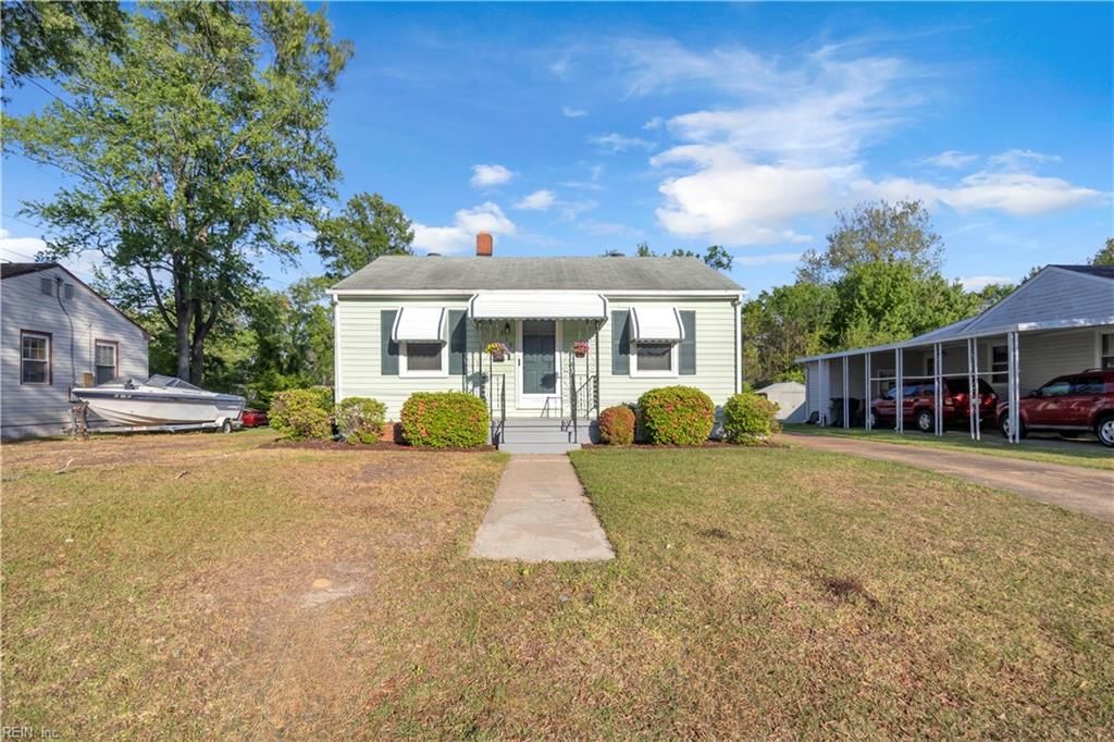 119 Green Meadow DR, Portsmouth, VA 23701
