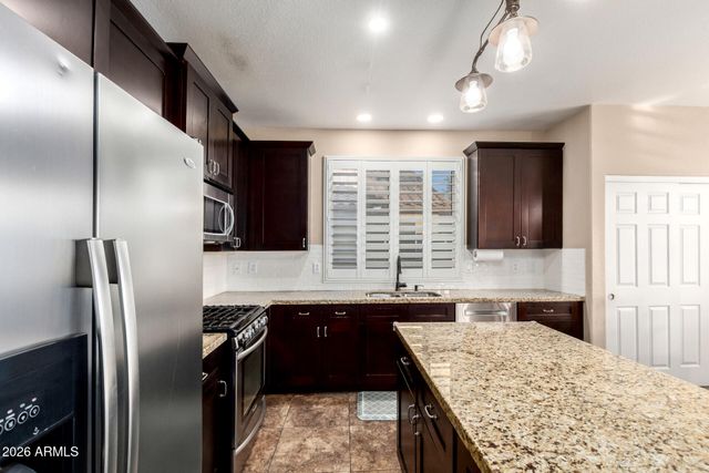 1303 W KESLER Lane, Chandler, AZ 85224