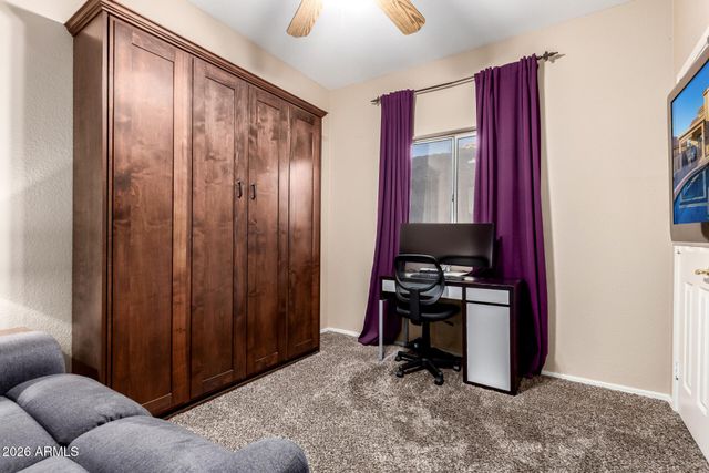 1303 W KESLER Lane, Chandler, AZ 85224