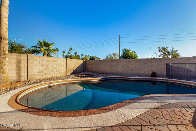 1303 W KESLER Lane, Chandler, AZ 85224