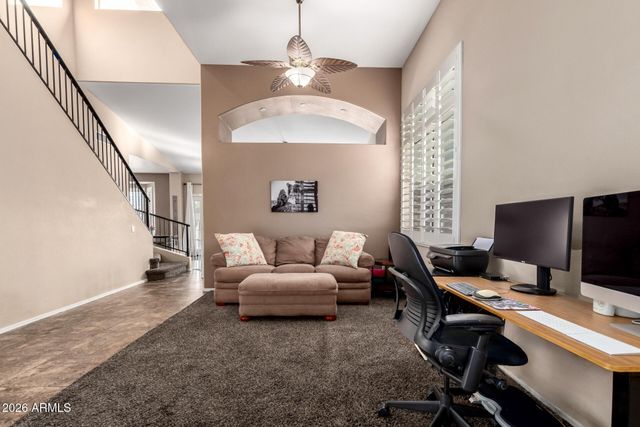 1303 W KESLER Lane, Chandler, AZ 85224