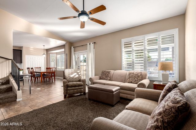 1303 W KESLER Lane, Chandler, AZ 85224