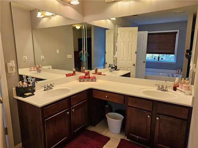 3357 Drayton Manor Run, Lawrenceville, GA 30046