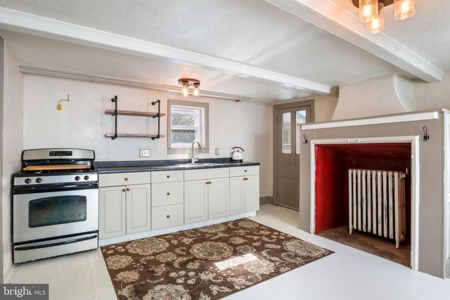 12 S MAIN ST, Shrewsbury, PA 17361