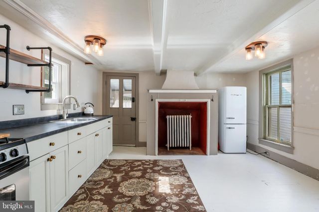 12 S MAIN ST, Shrewsbury, PA 17361