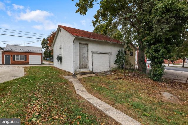 12 S MAIN ST, Shrewsbury, PA 17361