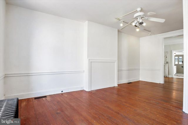 12 S MAIN ST, Shrewsbury, PA 17361