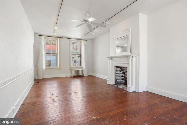 12 S MAIN ST, Shrewsbury, PA 17361