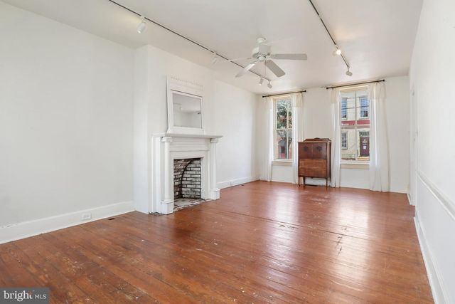 12 S MAIN ST, Shrewsbury, PA 17361