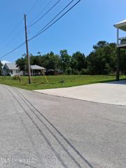 506 Sears Avenue, Waveland, MS 39576