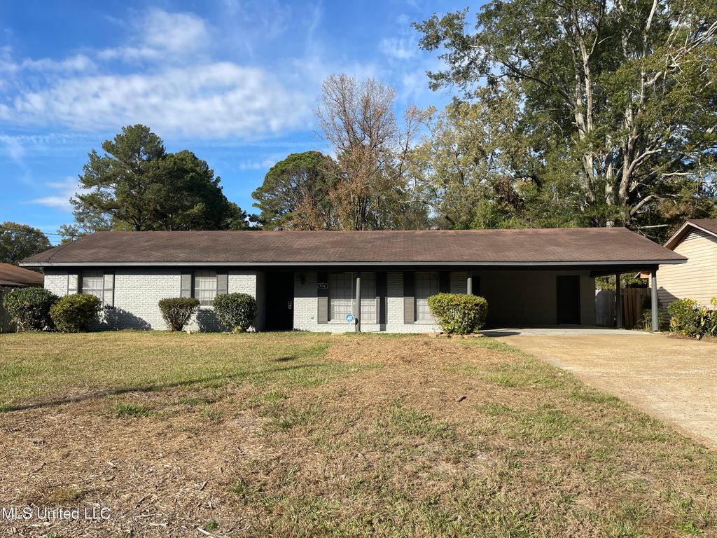 856 Beechwood Court, Jackson, MS 39206