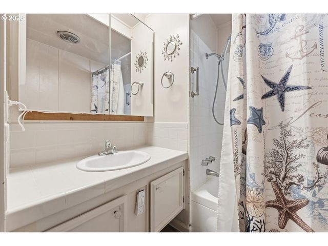 10505 Ne 53RD Ave 25, Vancouver, WA 98660