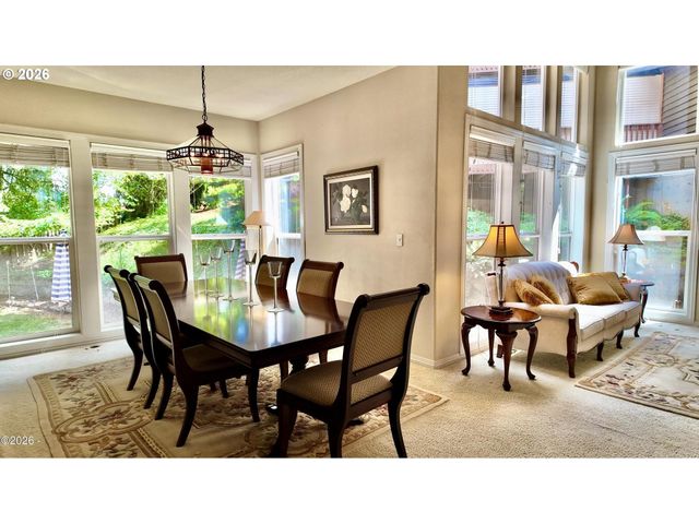 8674 Sw 168TH Ave, Beaverton, OR 97007