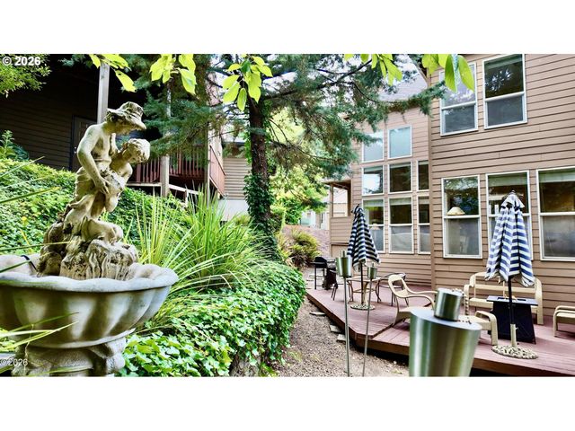 8674 Sw 168TH Ave, Beaverton, OR 97007