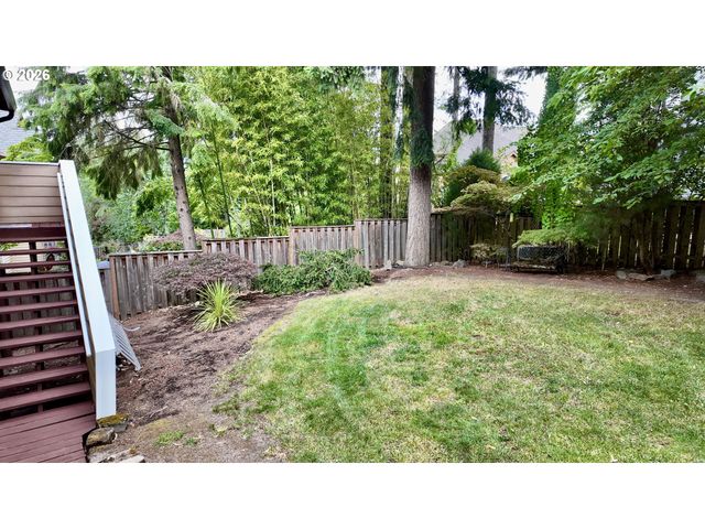 8674 Sw 168TH Ave, Beaverton, OR 97007