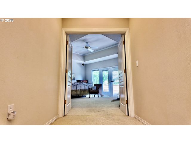 8674 Sw 168TH Ave, Beaverton, OR 97007