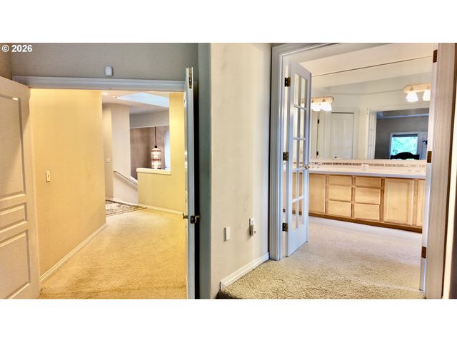 8674 Sw 168TH Ave, Beaverton, OR 97007