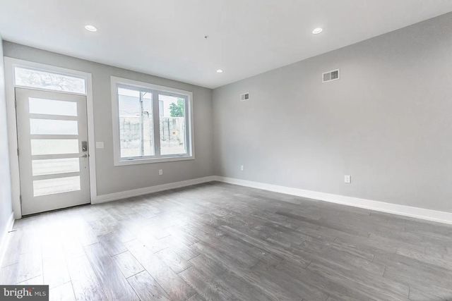 2055 TASKER ST, Philadelphia, PA 19145