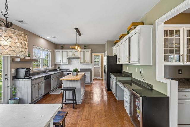 1729 Bastante Ct, Nolensville, TN 37135