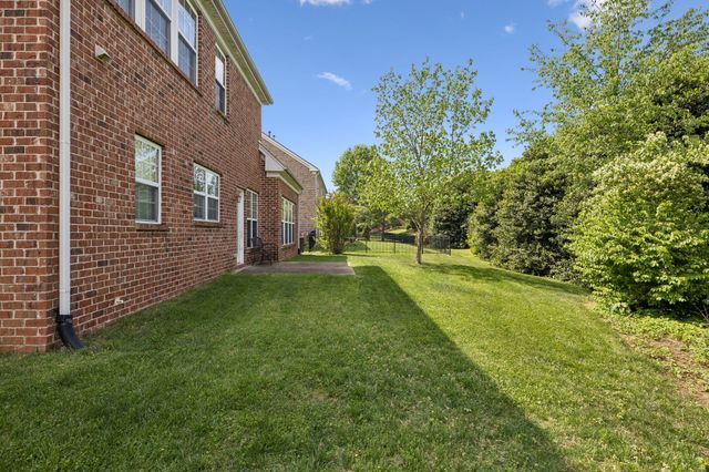 1729 Bastante Ct, Nolensville, TN 37135
