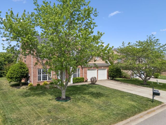 1729 Bastante Ct, Nolensville, TN 37135