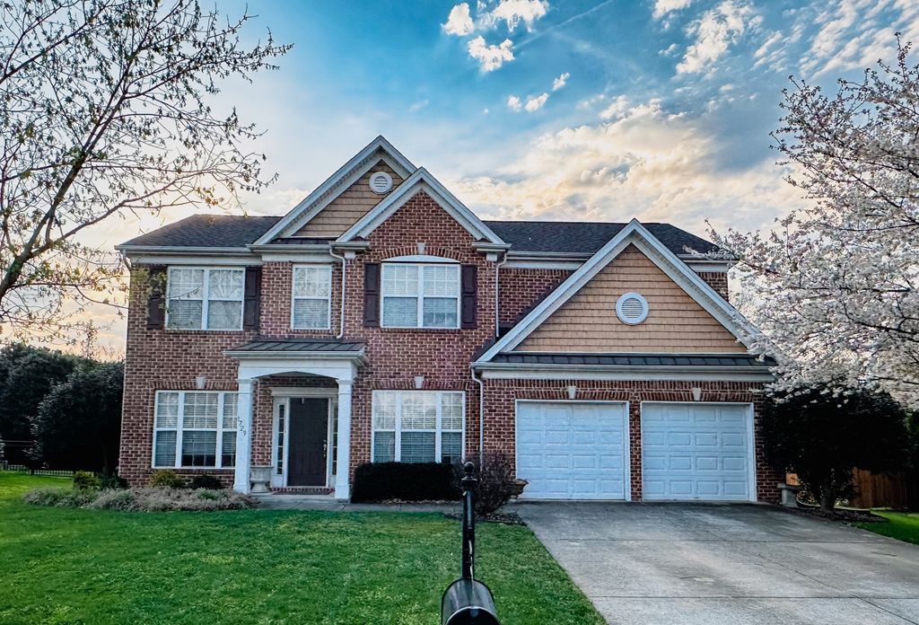 1729 Bastante Ct, Nolensville, TN 37135