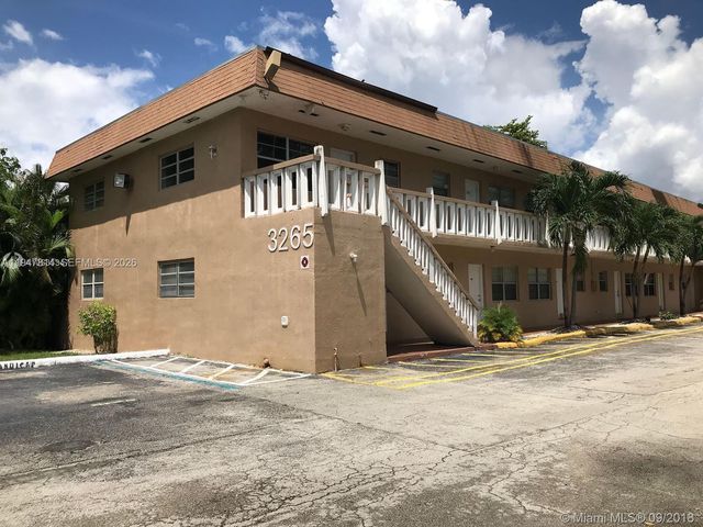 3265 Griffin Rd 101, Dania Beach, FL 33312