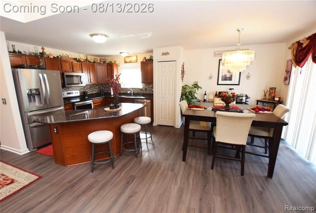 8077 Bradbury Lane, Grand Blanc, MI 48439
