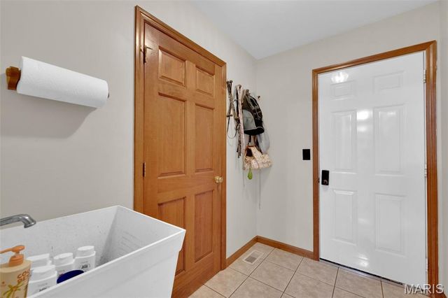 23292 Eagles Roost Lane, Warrenton, MO 63383
