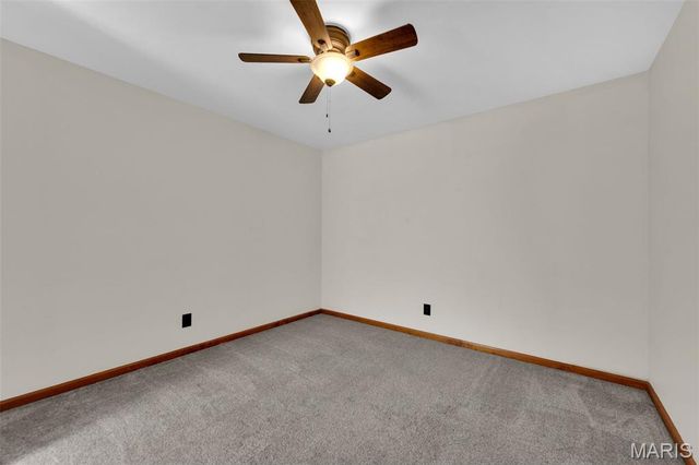 23292 Eagles Roost Lane, Warrenton, MO 63383