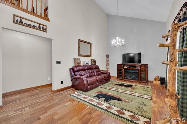 23292 Eagles Roost Lane, Warrenton, MO 63383