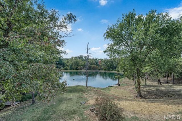23292 Eagles Roost Lane, Warrenton, MO 63383