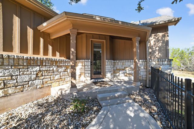 201 Thomas Ridge RD, Burnet, TX 78611