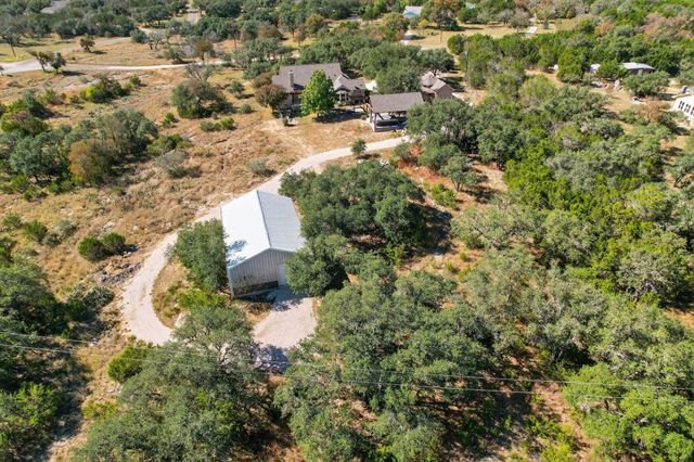 201 Thomas Ridge RD, Burnet, TX 78611