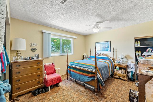 4464 Tioga Way, Central Point, OR 97502