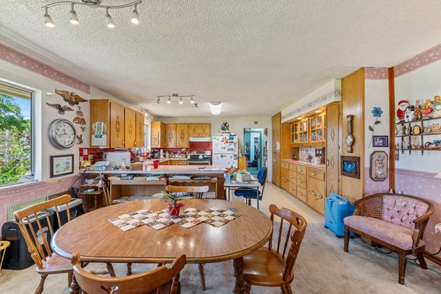 4464 Tioga Way, Central Point, OR 97502