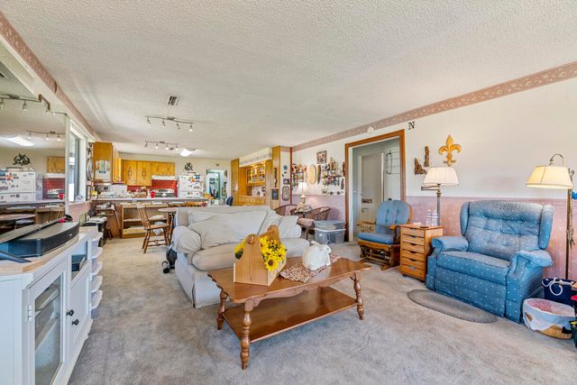 4464 Tioga Way, Central Point, OR 97502