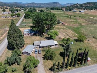 4464 Tioga Way, Central Point, OR 97502