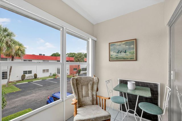 4881 NW 22nd Street B12, Lauderhill, FL 33313