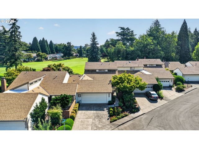 15640 Sw GREENLEAF Ct, Portland, OR 97224