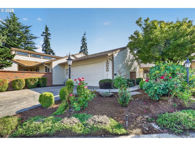 15640 Sw GREENLEAF Ct, Portland, OR 97224