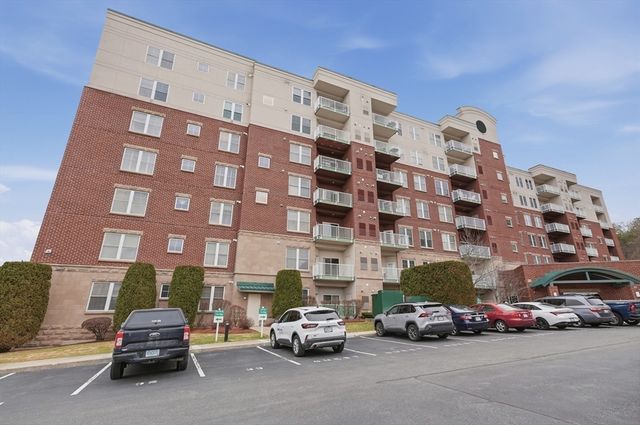 36 Village Road 613, Middleton, MA 01949