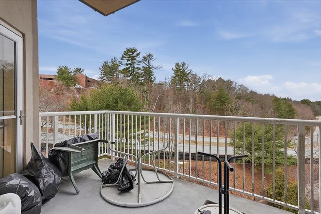 36 Village Road 613, Middleton, MA 01949