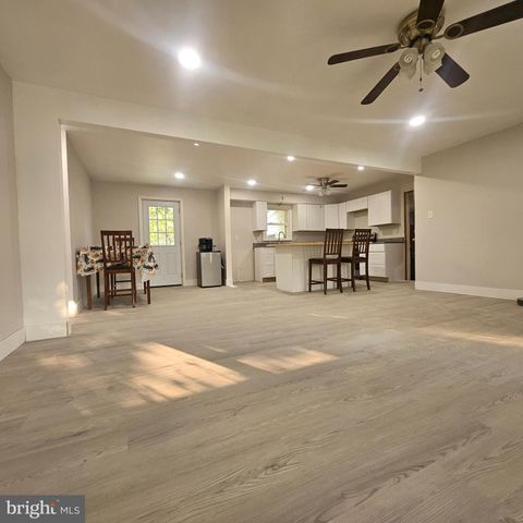 1476 CLAYOMA AVE, York, PA 17408